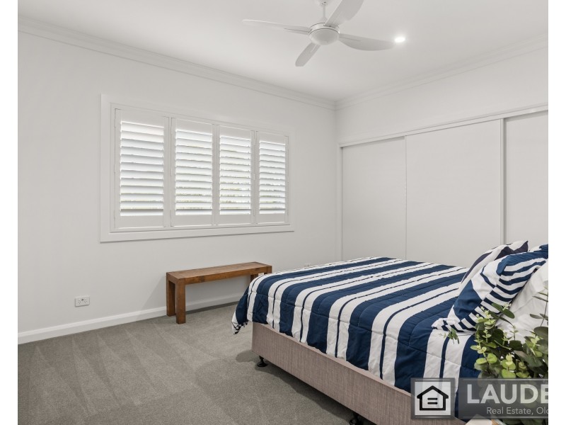 77 Templetons Lane, Oxley Island NSW 2430