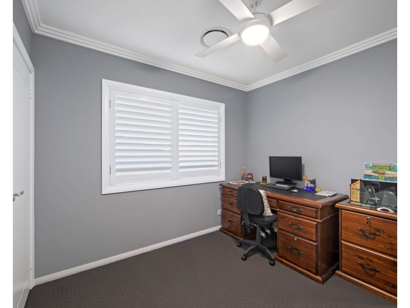7 Ondaroo Crest, Old Bar NSW 2430