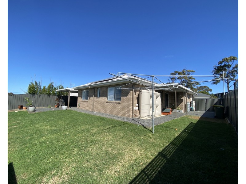 7 Ondaroo Crest, Old Bar NSW 2430