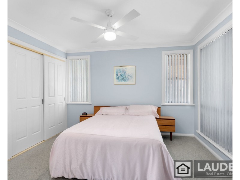 1/6 Ivy Crescent, Old Bar NSW 2430