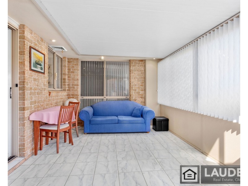 1/6 Ivy Crescent, Old Bar NSW 2430