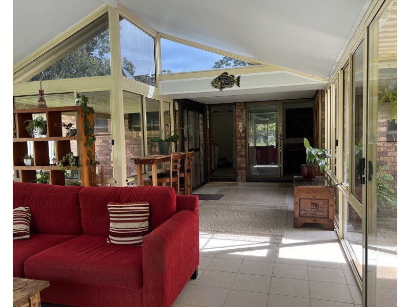 5 Kolinda Drive, Old Bar NSW 2430