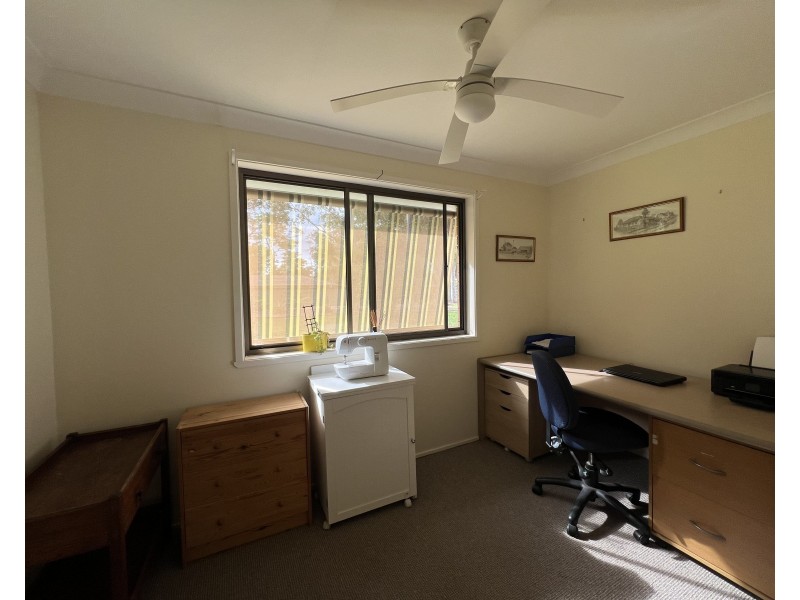 5 Kolinda Drive, Old Bar NSW 2430