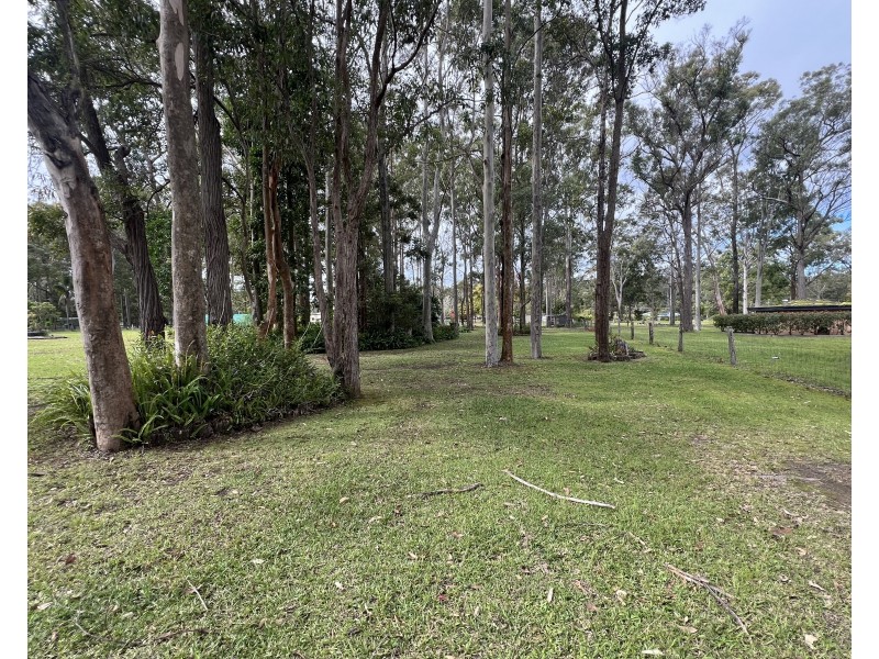 5 Kolinda Drive, Old Bar NSW 2430