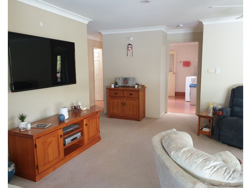 2/11 Farleigh Street, Old Bar NSW 2430