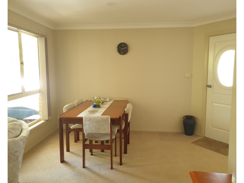 2/11 Farleigh Street, Old Bar NSW 2430