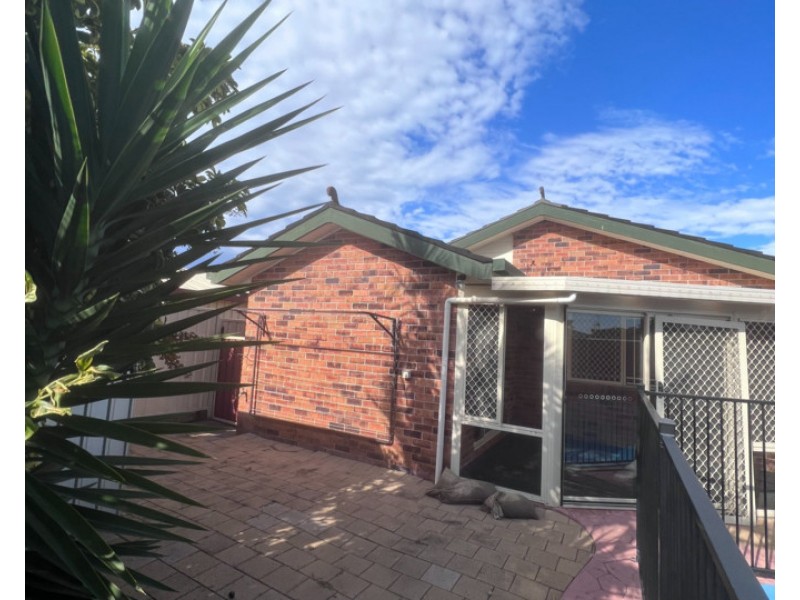 2/58A Waterman Street, Old Bar NSW 2430