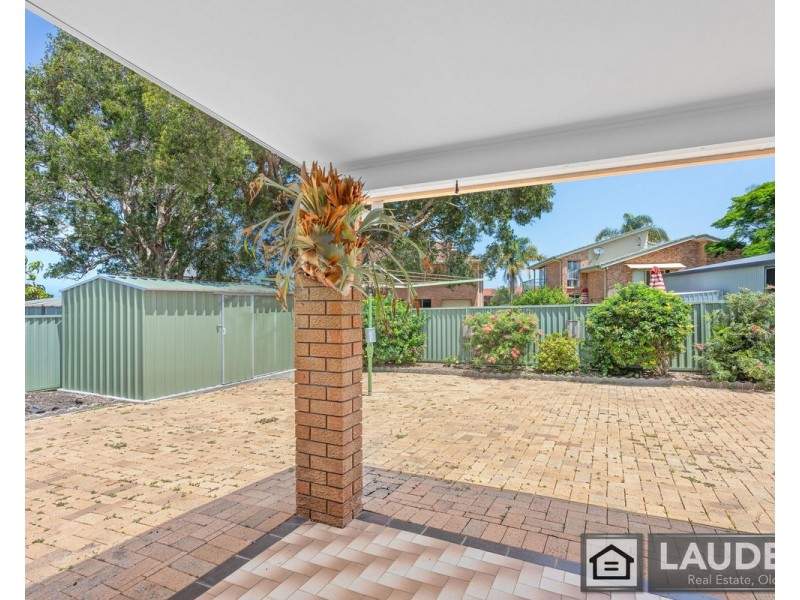 36 Joel Drive, Old Bar NSW 2430