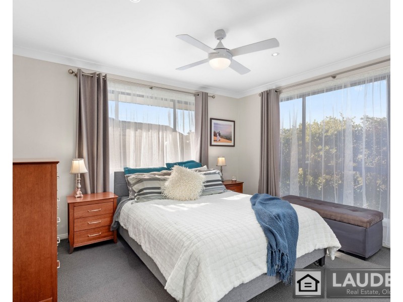 12 Bluehaven Drive, Old Bar NSW 2430