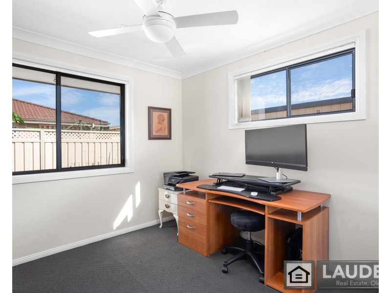 12 Bluehaven Drive, Old Bar NSW 2430