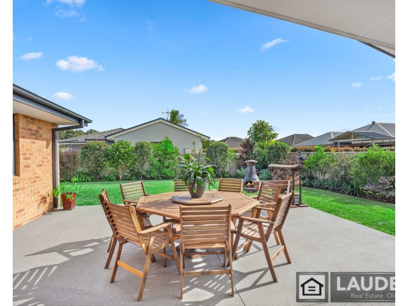 12 Bluehaven Drive, Old Bar NSW 2430
