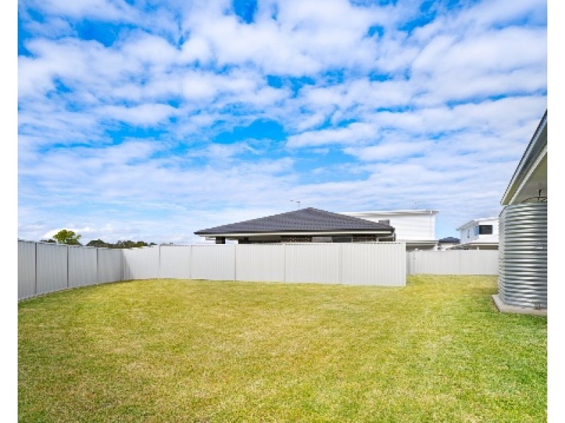 30 Marra Drive, Old Bar NSW 2430