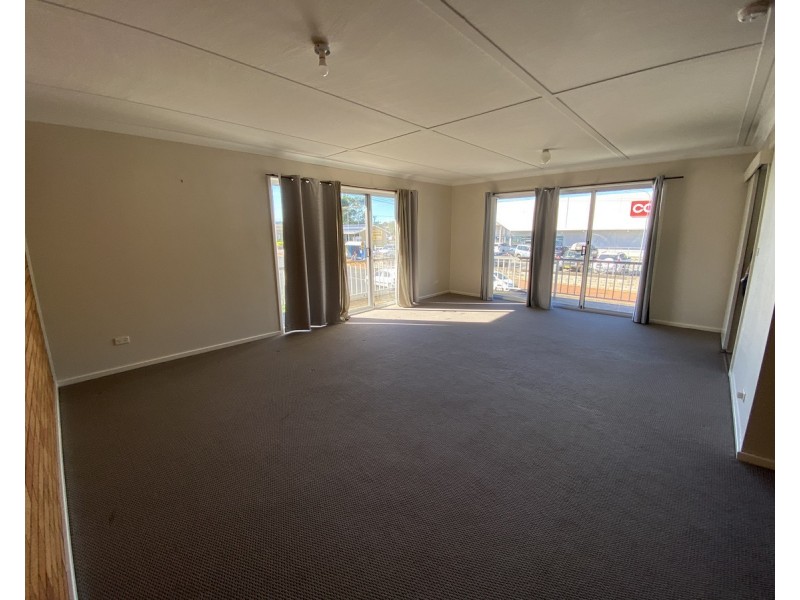 4/55 Old Bar Road, Old Bar NSW 2430