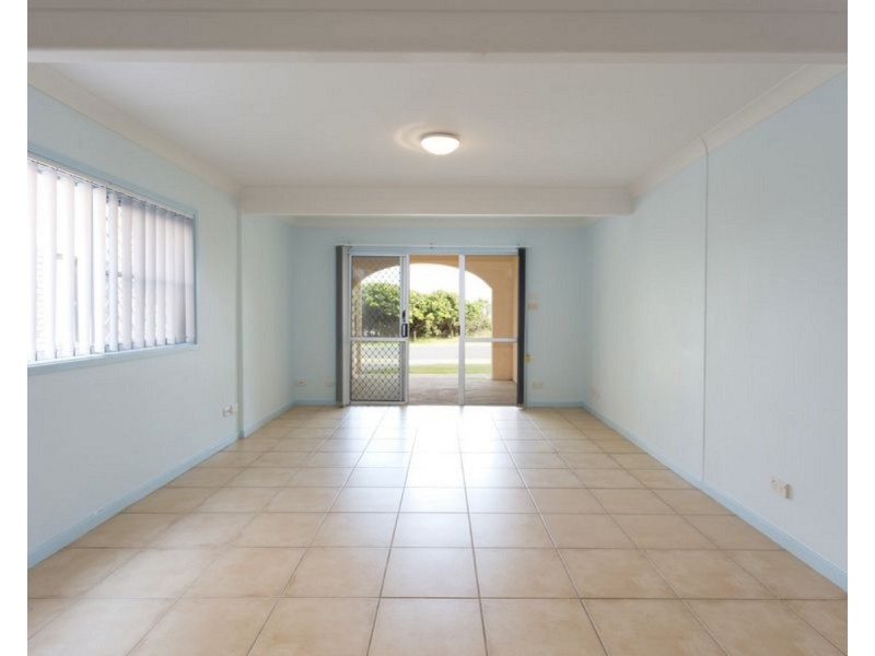41B Pacific Parade, Old Bar NSW 2430