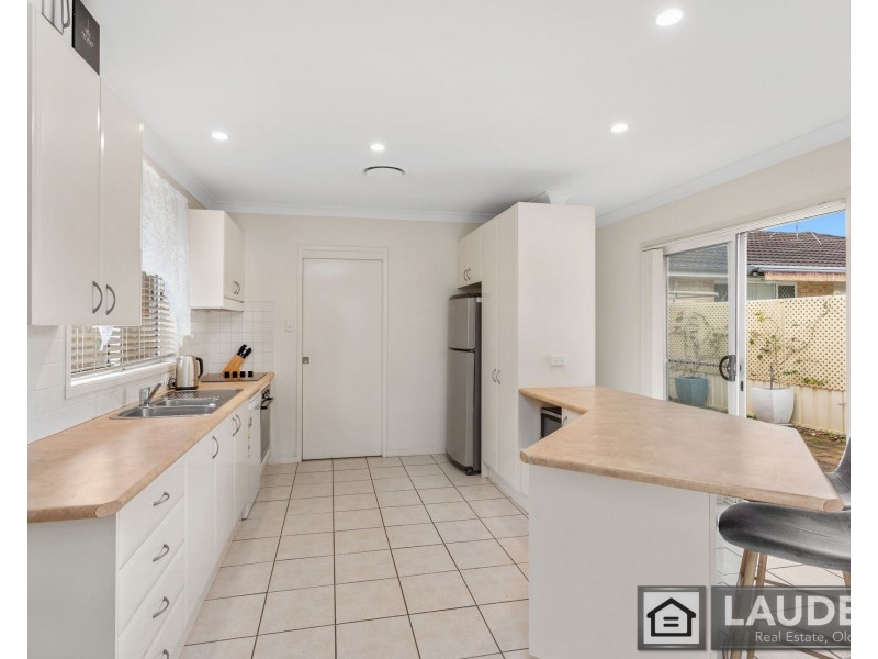 3/6 Bryan Street, Old Bar NSW 2430