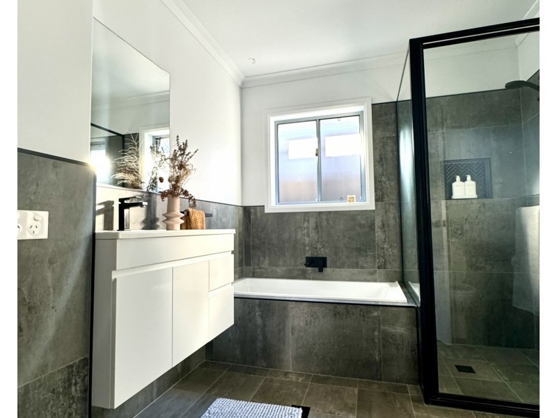 2/1 Egret Street, Old Bar NSW 2430