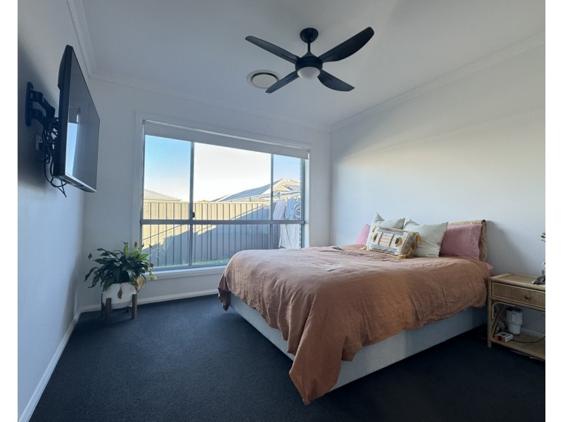 2/1 Egret Street, Old Bar NSW 2430