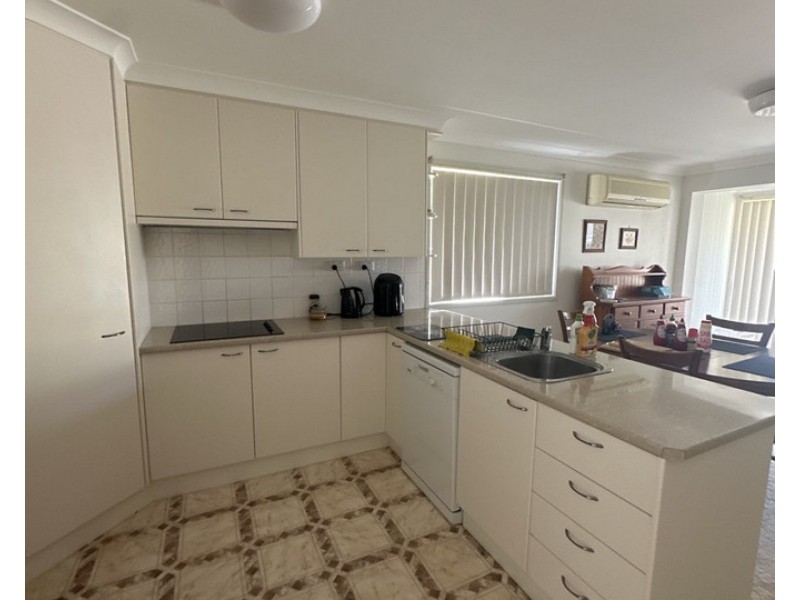 1/6 Belford Street, Old Bar NSW 2430