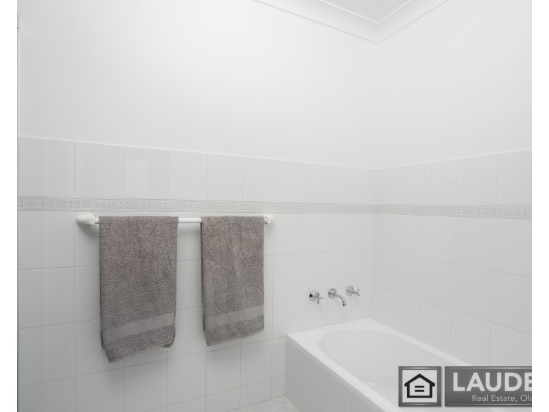 15 Belle Villa Parade, Old Bar NSW 2430
