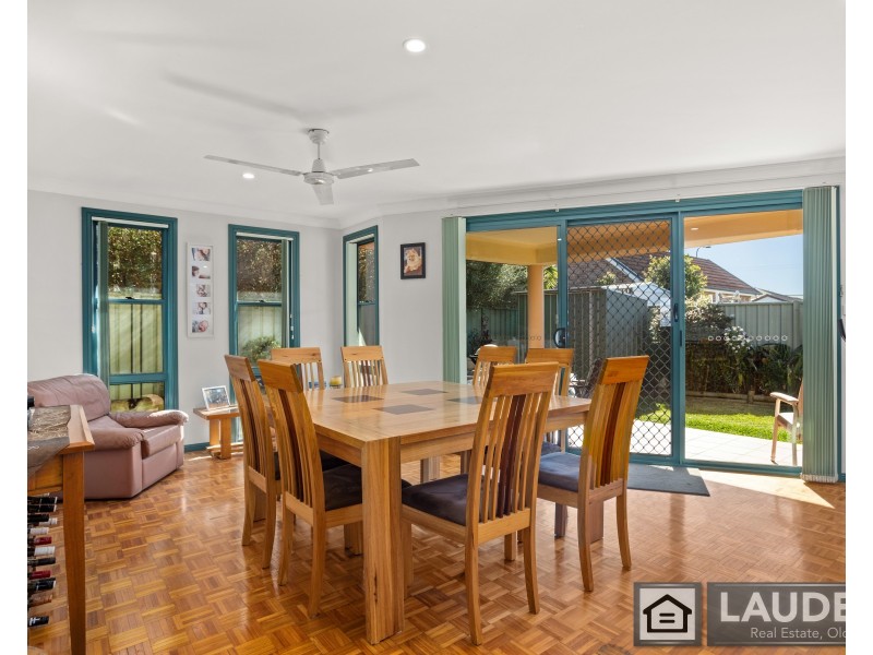 1/19 Mistral Place, Old Bar NSW 2430