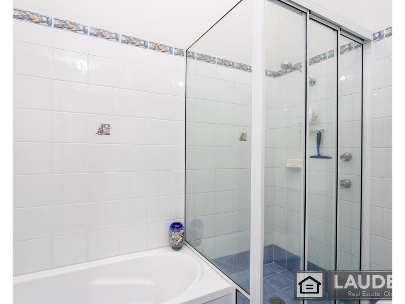 1/19 Mistral Place, Old Bar NSW 2430