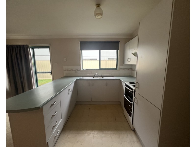 5/26 Old Bar Road, Old Bar NSW 2430