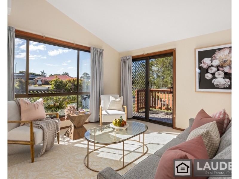 11 Rushby Drive, Old Bar NSW 2430