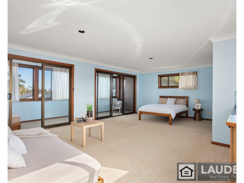 11 Rushby Drive, Old Bar NSW 2430