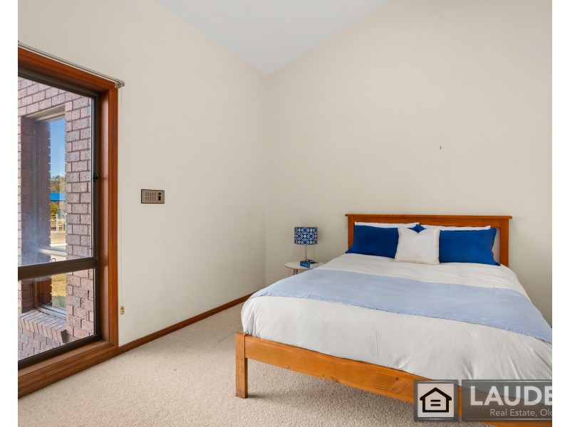 11 Rushby Drive, Old Bar NSW 2430