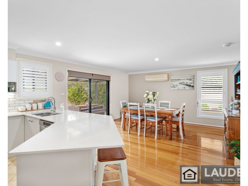 3 Snoewood Street, Old Bar NSW 2430