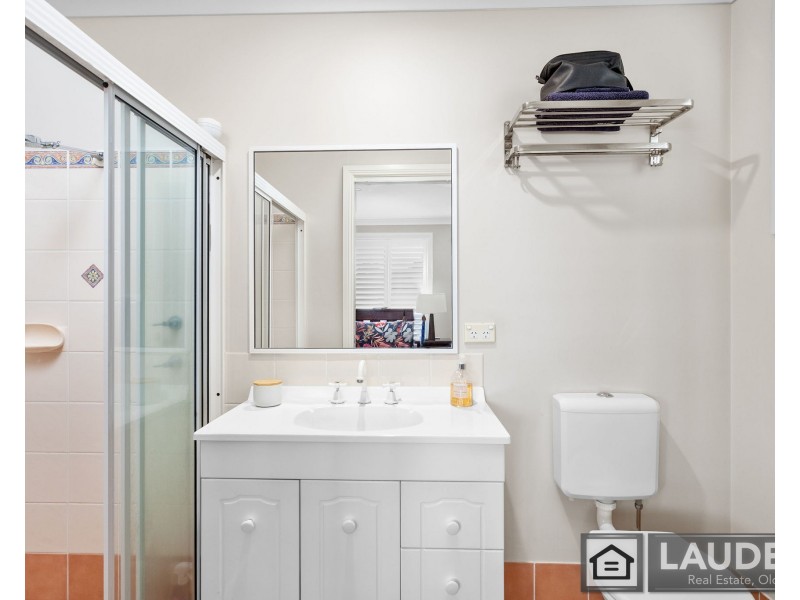 3 Snoewood Street, Old Bar NSW 2430