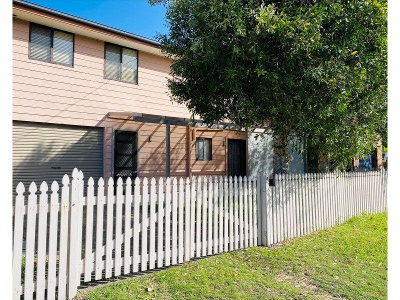 6 Lewis Street, Old Bar NSW 2430