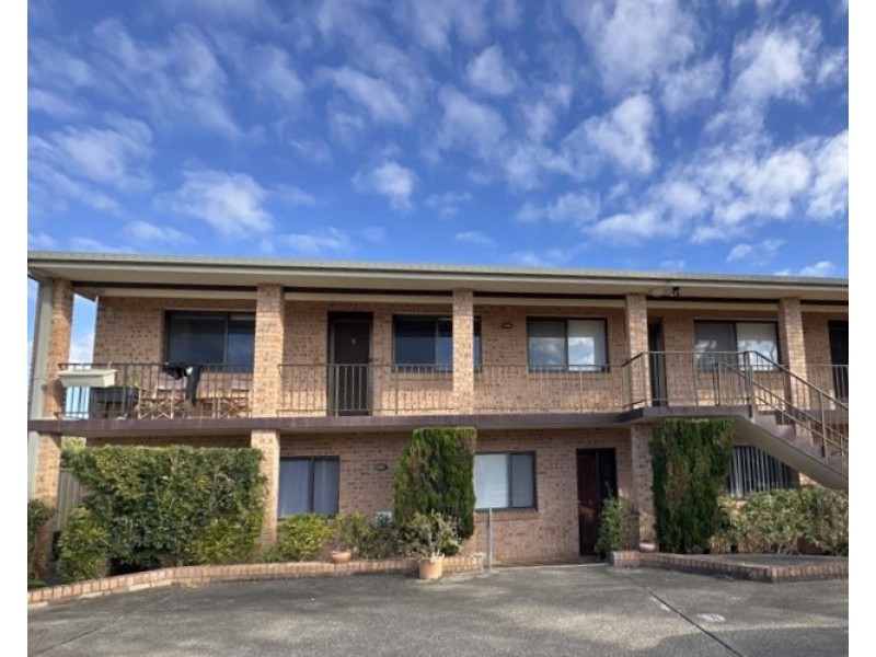 2/5 Waterman Street, Old Bar NSW 2430