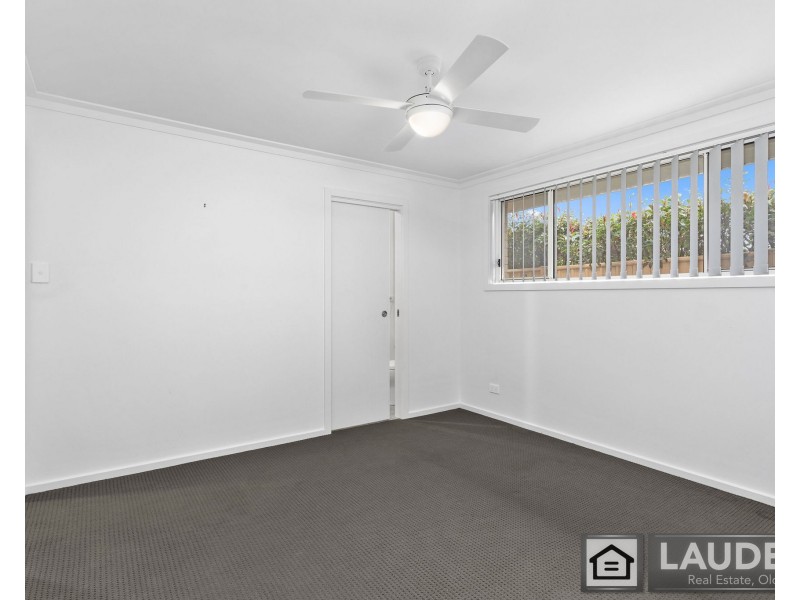 2/15 Tropicbird Crescent, Old Bar NSW 2430