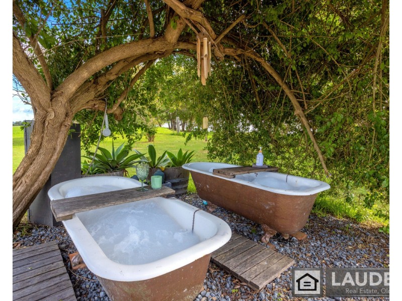 77 Templetons Lane, Oxley Island NSW 2430