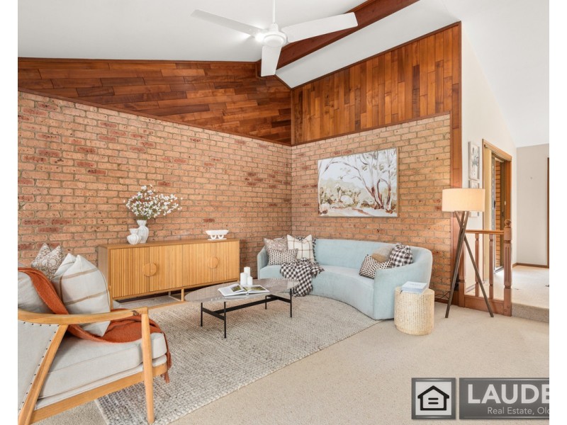 11 Rushby Drive, Old Bar NSW 2430