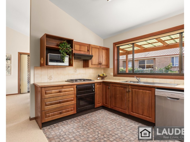 11 Rushby Drive, Old Bar NSW 2430