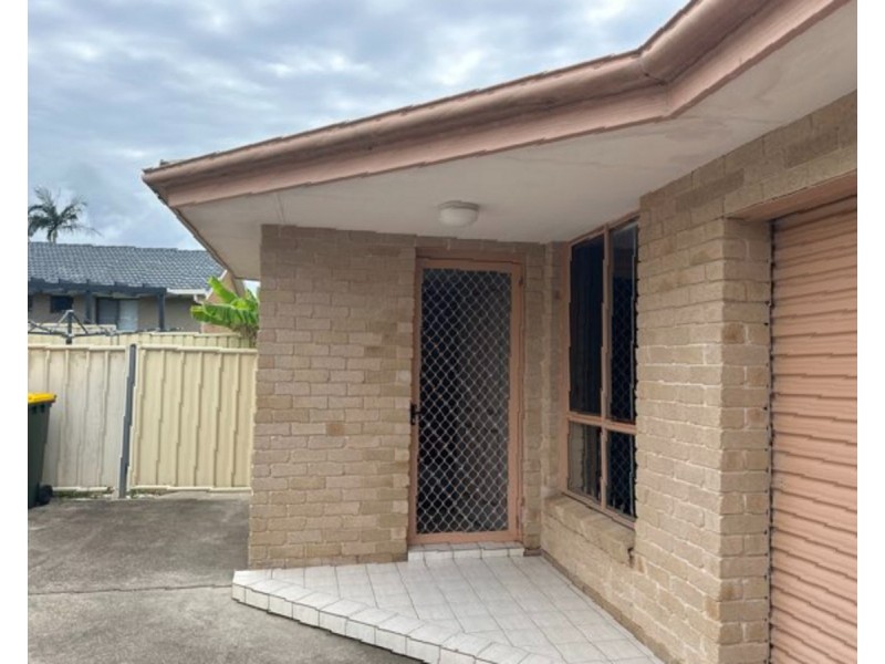4/31 Clerke Street, Old Bar NSW 2430