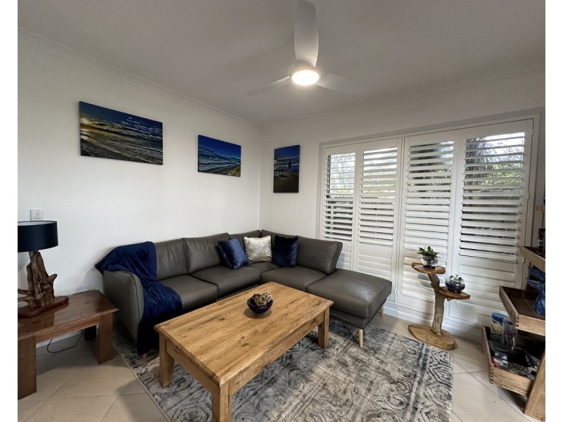 2/342 Saltwater Road, Wallabi Point NSW 2430