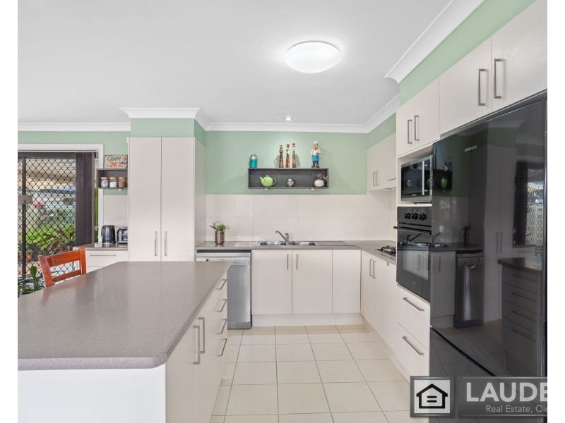 7 Mackerel Way, Old Bar NSW 2430