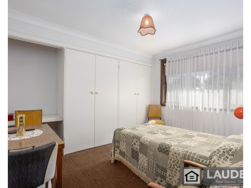 8 Connell Street, Old Bar NSW 2430