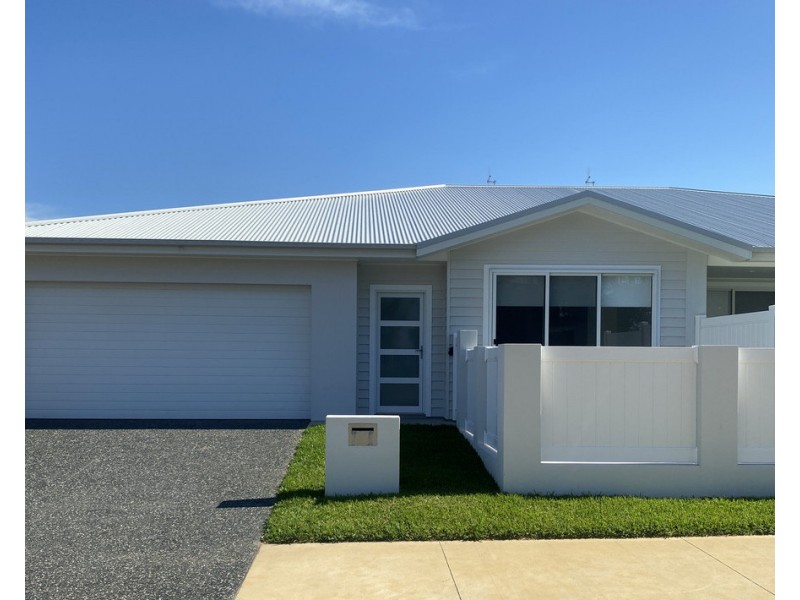 20 Banyula Drive, Old Bar NSW 2430