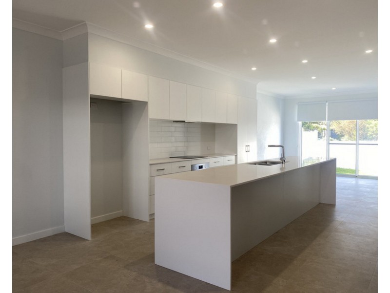 20 Banyula Drive, Old Bar NSW 2430