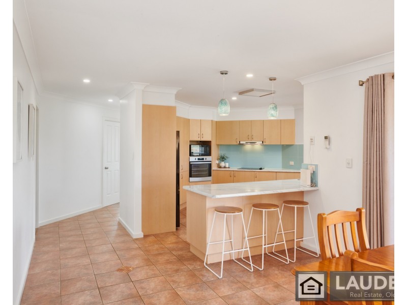 8 Mistral Place, Old Bar NSW 2430