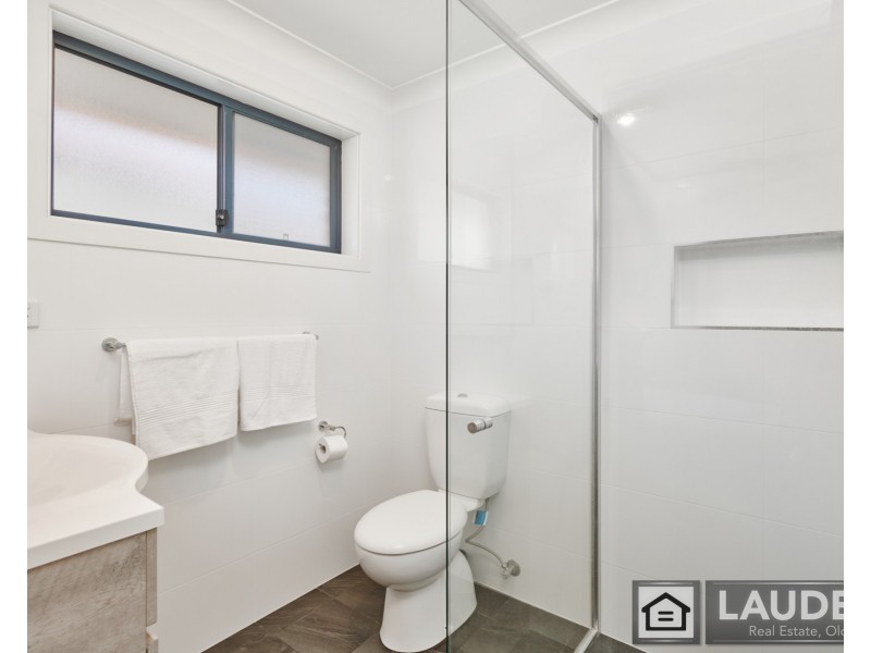 8 Mistral Place, Old Bar NSW 2430