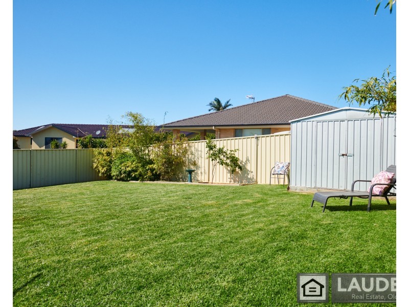 8 Mistral Place, Old Bar NSW 2430