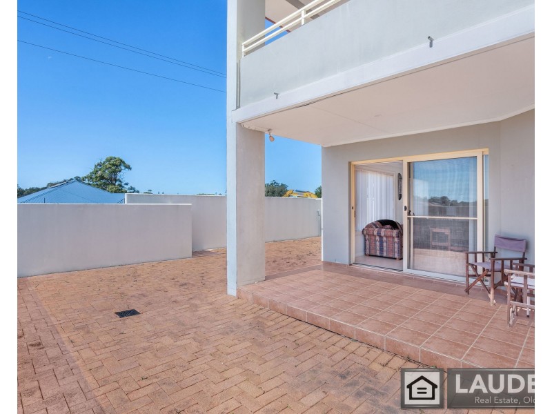 1/2 Mistral Place, Old Bar NSW 2430