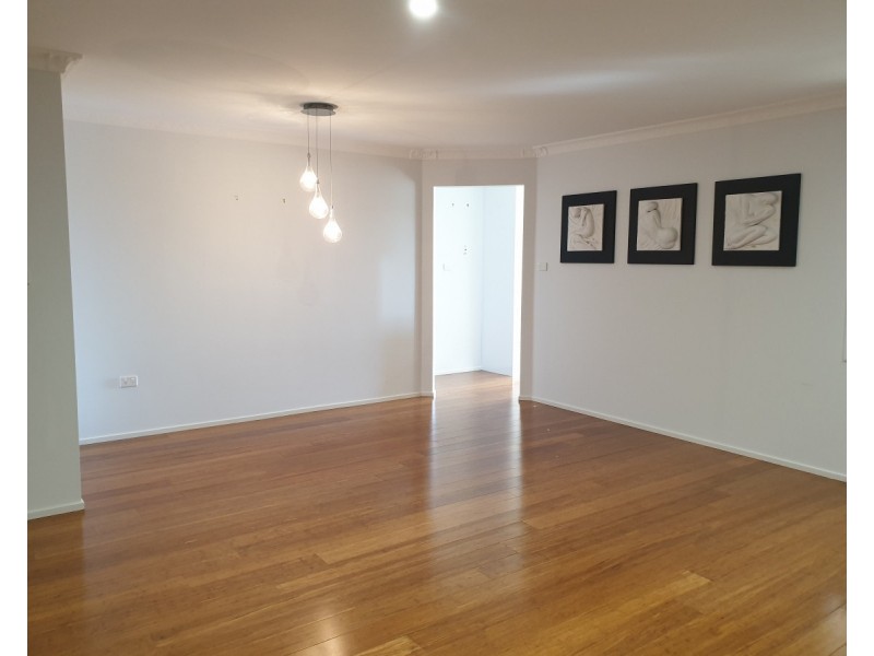 42 Carrabeen Drive, Old Bar NSW 2430