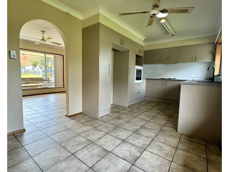 1 Sheppard Street, Old Bar NSW 2430