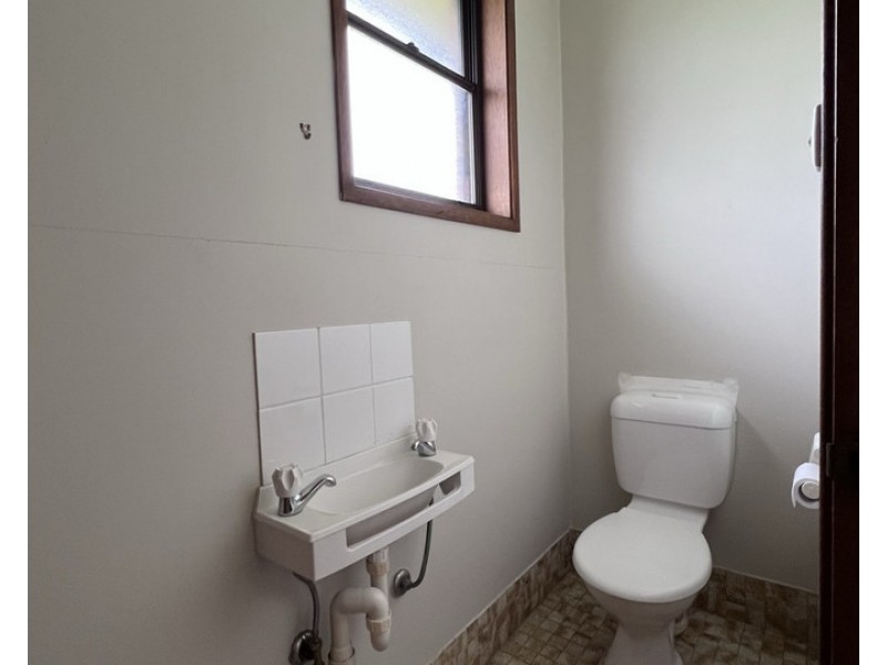 2 Wyden Street, Old Bar NSW 2430
